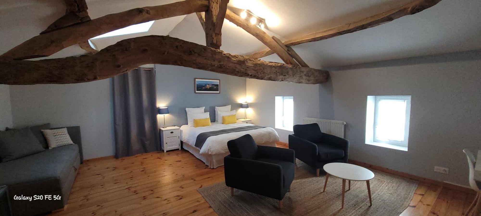 Bed and Breakfast La Vigneraie De Laura Sainte-Colombe  Екстер'єр фото